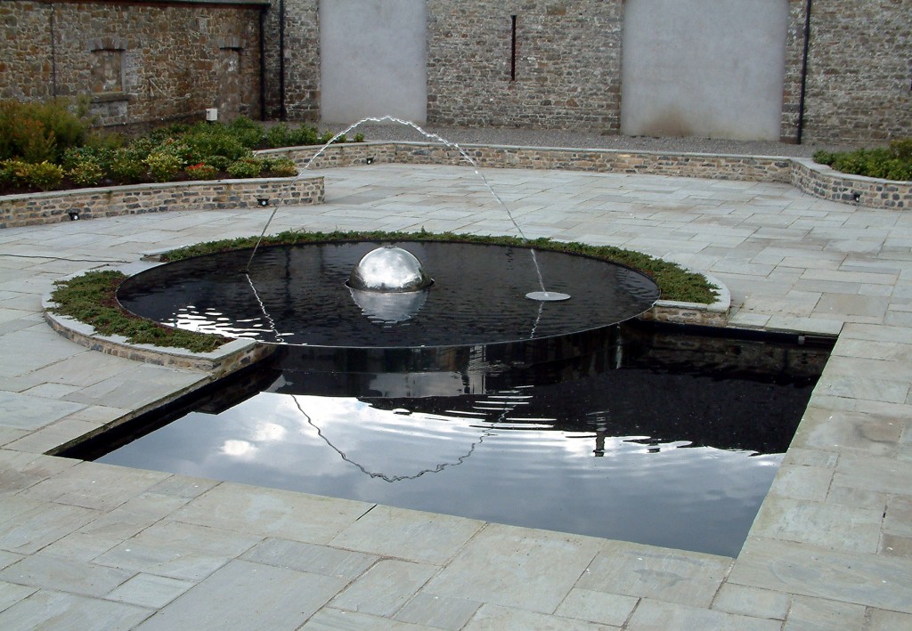 Aberglasney